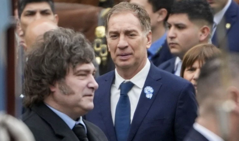 El gobierno quiere suspender las PASO para evitar que una derrota desate una corrida como la de Macri de 2019