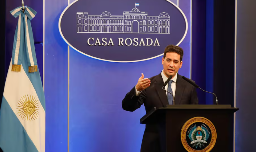 Ravier “Siendo un país bananero, nunca vamos a recuperar las Malvinas”