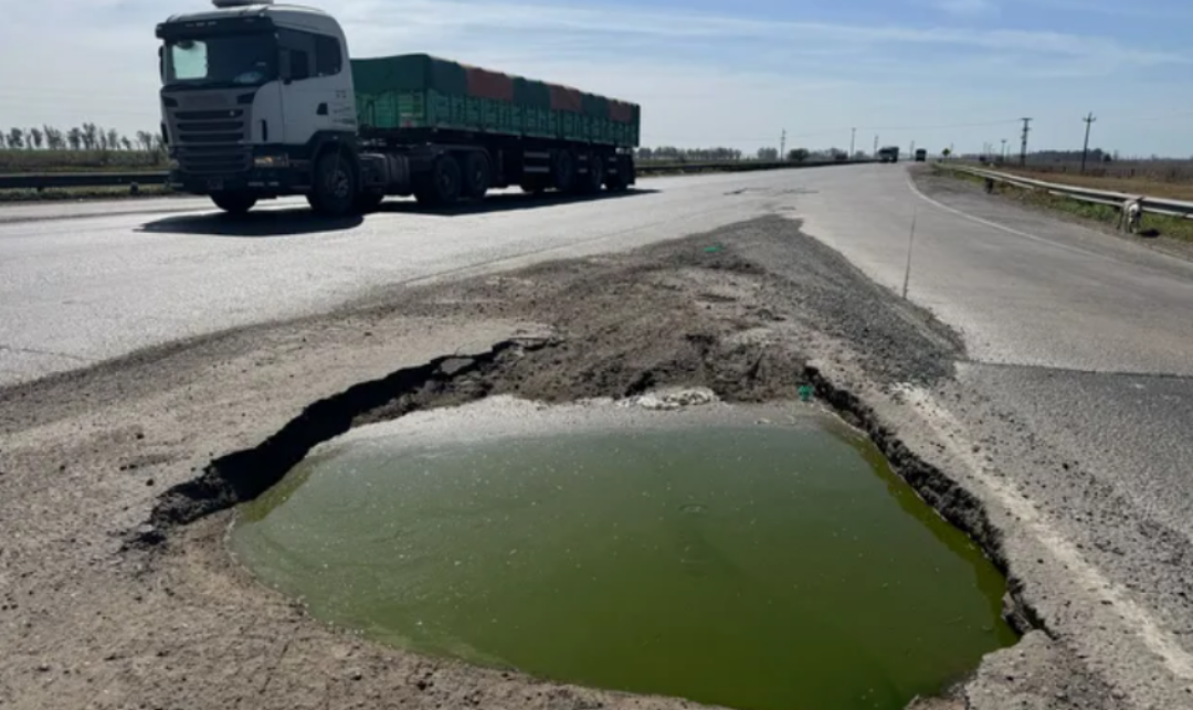 Comenzó la reparación de la ruta A012 con tres frentes de obra