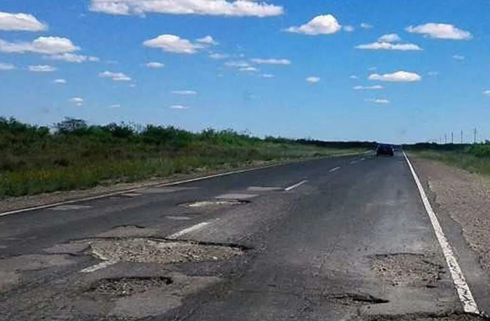 Con más del 70% de las rutas nacionales deterioradas, el Gobierno avanza en la privatización de 9000 kilómetros