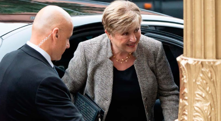 Georgieva descartó un nuevo desembolso y advirtió que el crecimiento debe llegar a las pymes