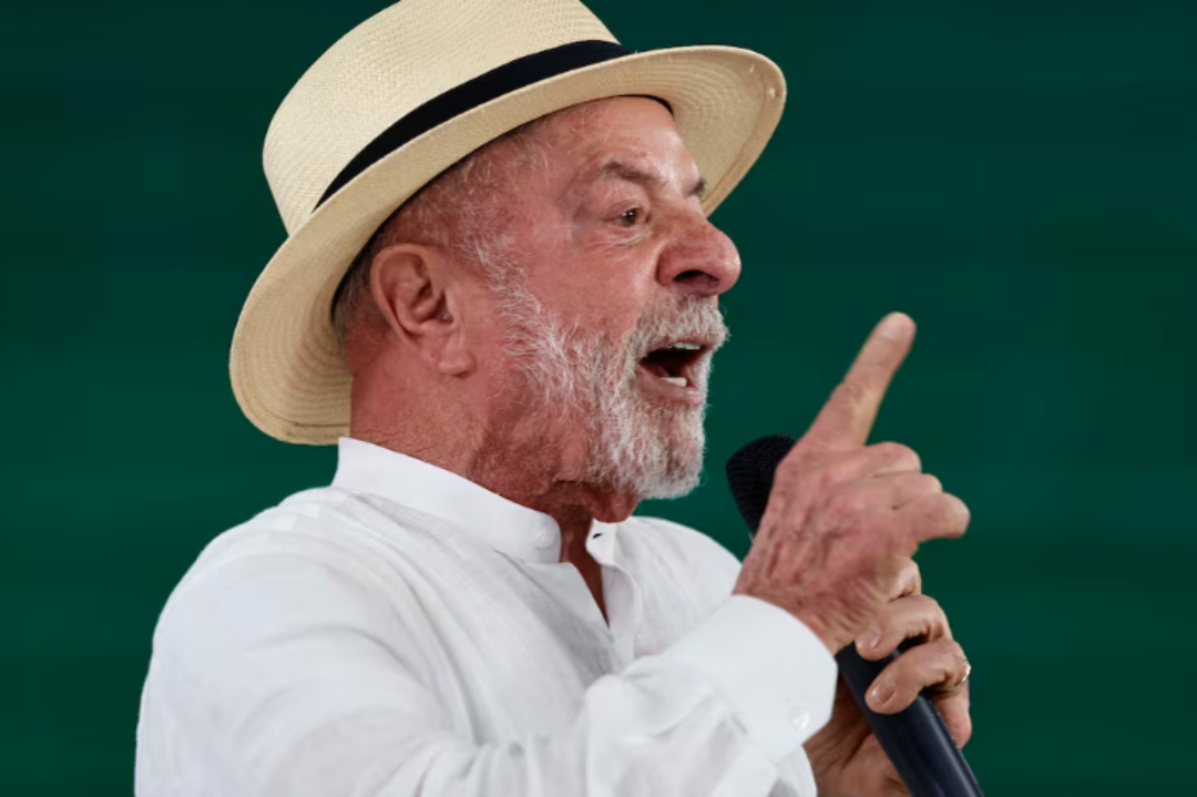“No voy a entrar en un intercambio de palabras con esa cosa”: Lula le apuntó a Milei