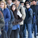 Señales de cansancio social preocupan al FMI y al círculo rojo