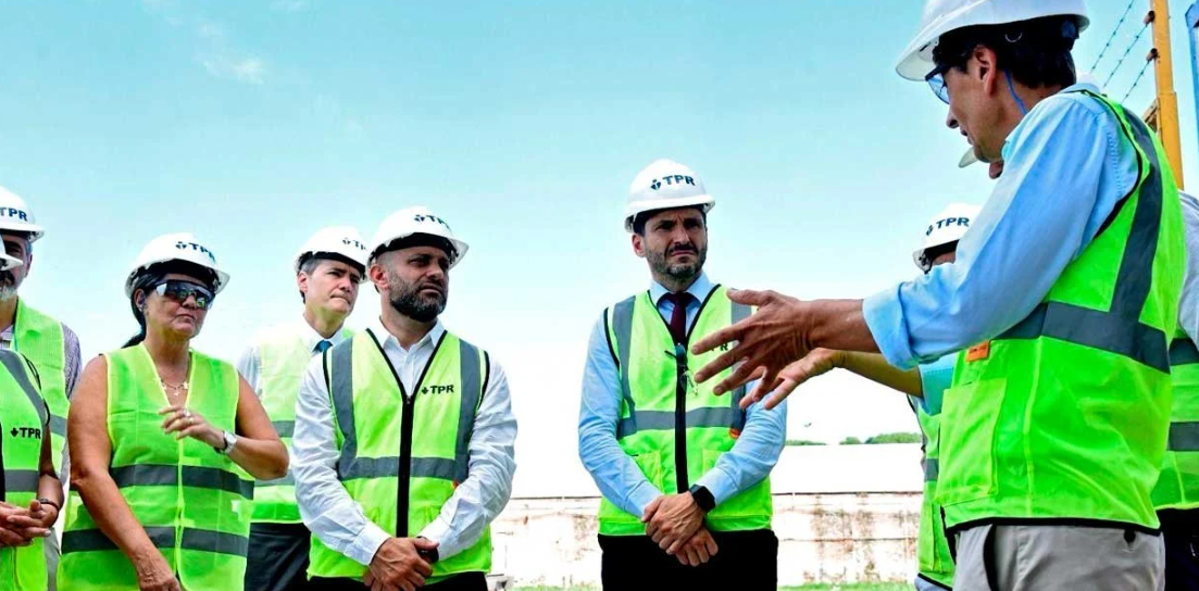 Pullaro viaja a Chile con agenda productiva vinculada al puerto de Rosario