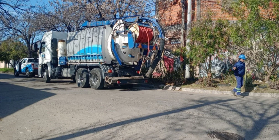 Aguas Santafesinas intensifica la limpieza cloacal en la ciudad: dónde continúan los trabajos