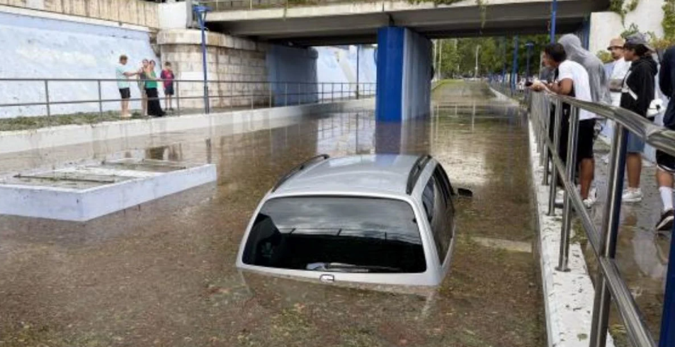 Se intensifica el temporal con granizo e inundaciones en Tarragona y provoca severos trastornos