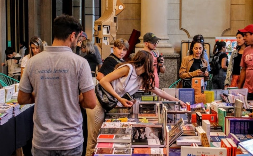 La Feria del Libro abre sus puertas en la Estación Belgrano