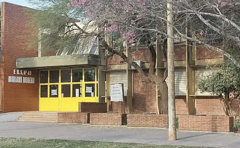Pánico en una escuela de San Cristóbal: explotó un neumático y alumnos saltaron desde un primer piso