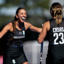 Las Leonas estrenaron el título del mundo con una goleada ante Paraguay