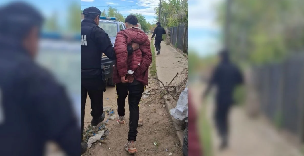 Salió del boliche ebrio, chocó con su auto, realizó maniobras peligrosas y terminó preso