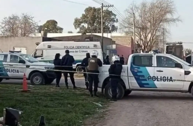 Monte Grande: estaba con su novia en el auto y lo asesinaron a balazos
