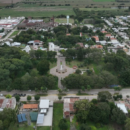 San Carlos Sud: con el voto de alumnos incorporan nuevos juegos en la plaza 27 de Septiembre