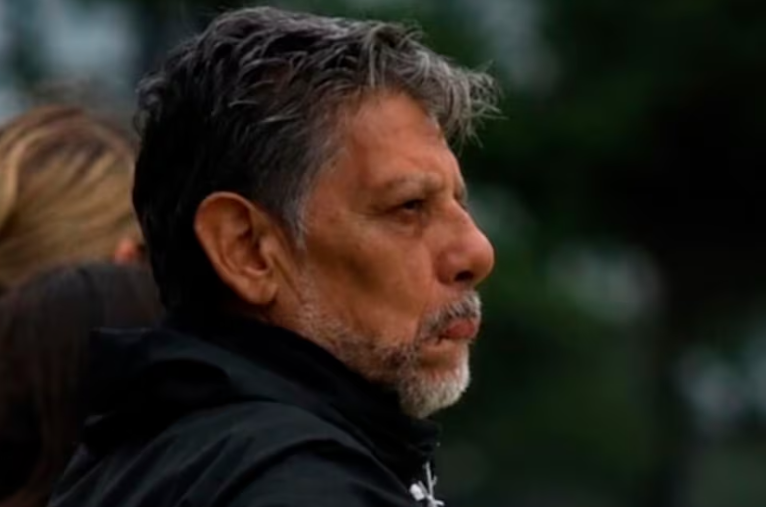 Un entrenador de hockey, detenido