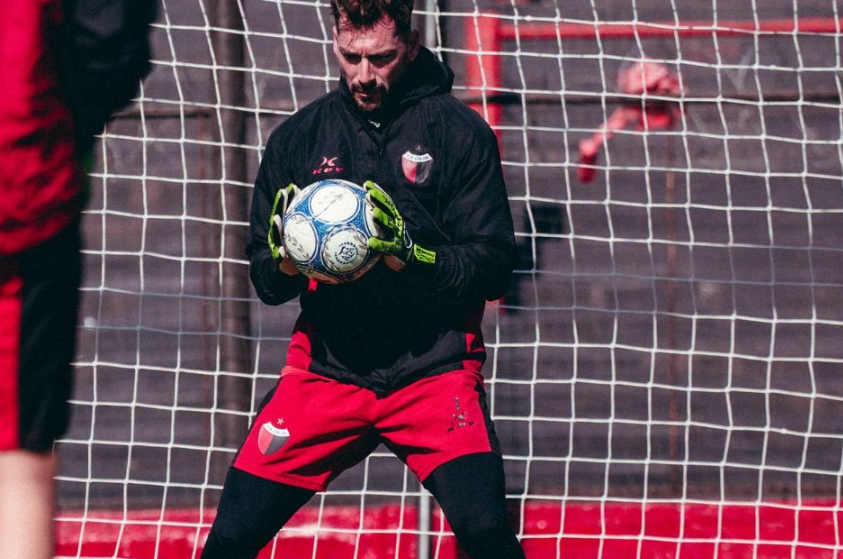 Mala noticia para Colón: pierde a Budiño por al menos un mes