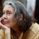 La escritora canadiense Anne Carson ganó el Premio Nobel de Literatura