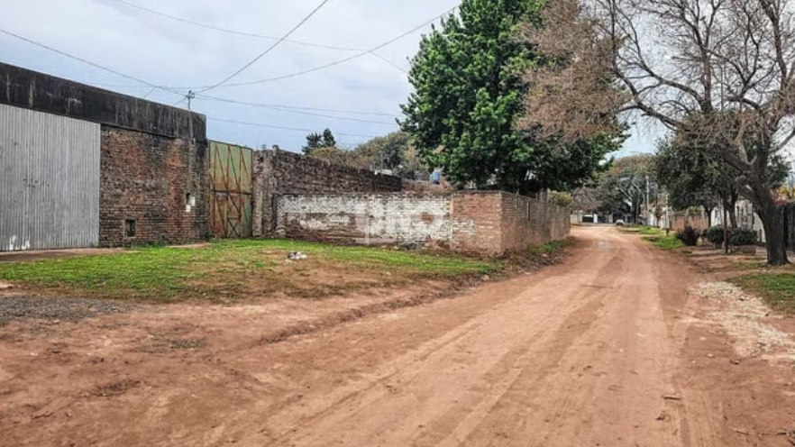 Santo Tomé: más de 400 frentistas exigen respuestas al municipio por una obra de pavimentación que pagaron y lleva 10 años inconclusa