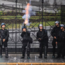 Después de una represión brutal, Monteoliva busca cubrirse las espaldas con una denuncia penal