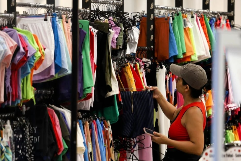 El consumo masivo bajó 1% en septiembre