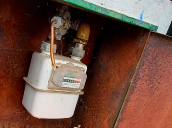 Ola de robos de flexibles de gas en Santa Fe: alertan por un mercado ilegal de cobre que genera peligro en los barrios