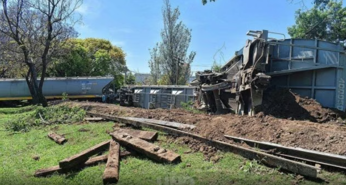 Otro descarrilamiento que pudo terminar en tragedia: quién debe mantener las vías y qué pasa con el Circunvalar Ferroviario